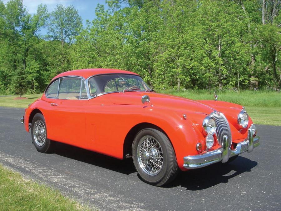  Jaguar XK150 Fixed Head Coupe 1959 года  (фото 6 из 6)